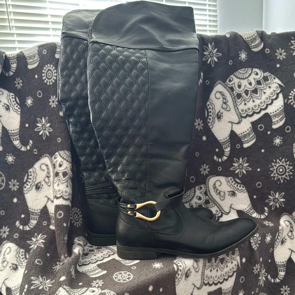 Elegant Black Quilted Knee-High Boots